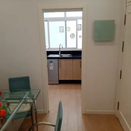 Daire Cozy In With Terrace Cadiz